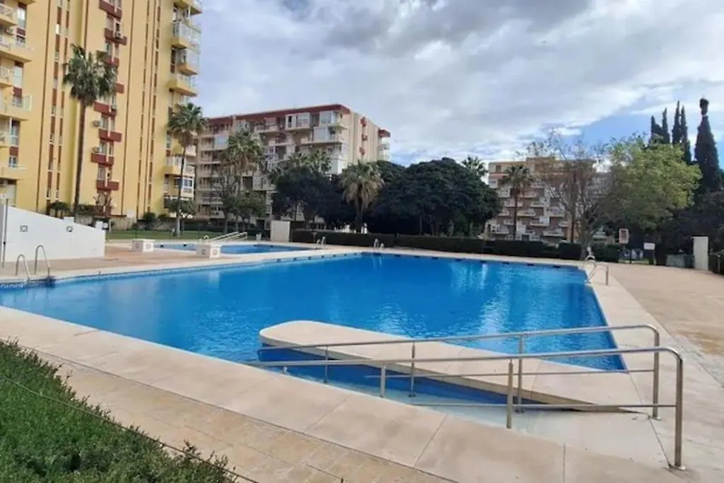 Acogedor Estudio, Piscina Y Vista Mar, Benalmádena