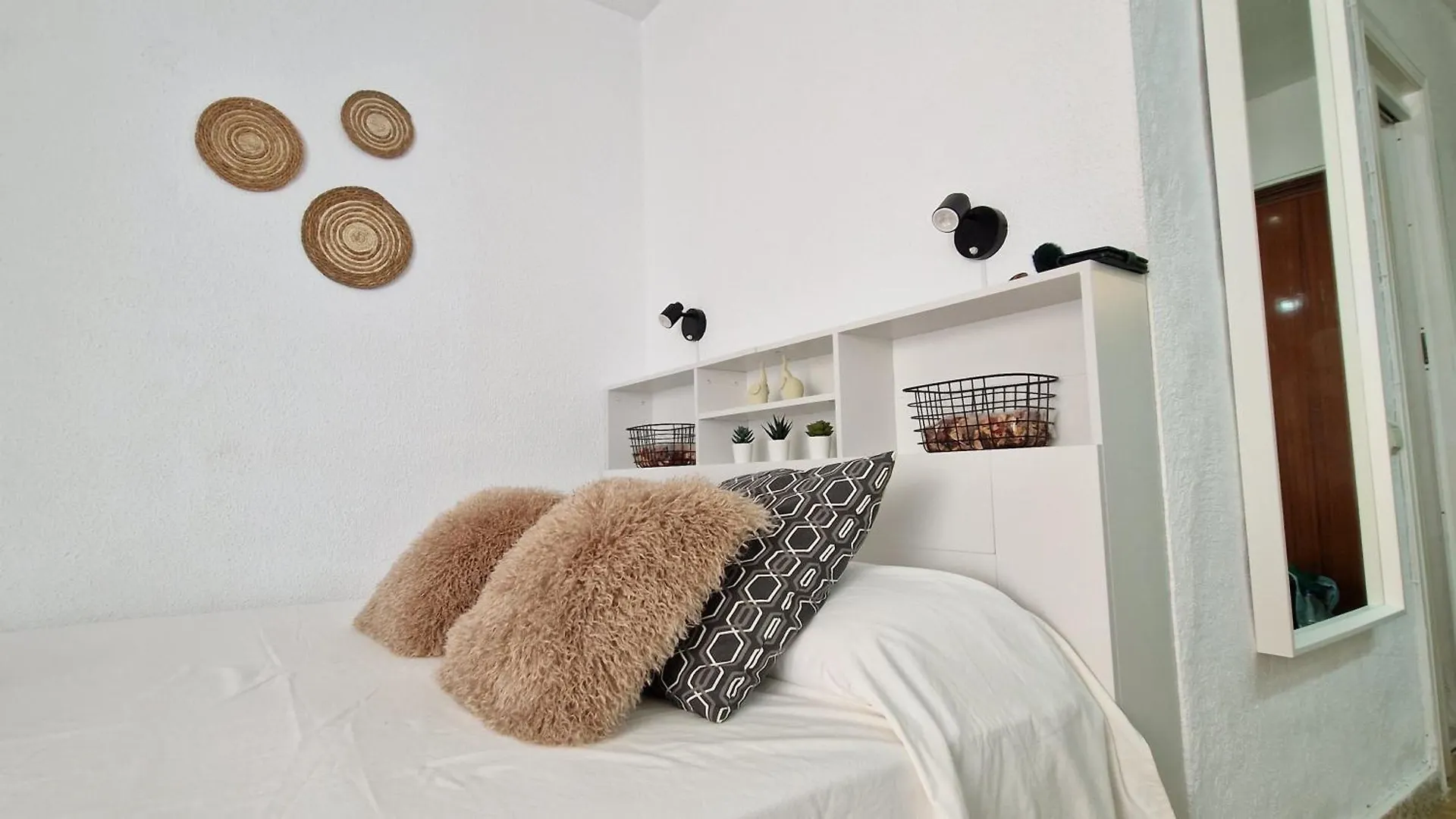 Acogedor Estudio, Piscina Y Vista Mar, Benalmádena Lägenhet